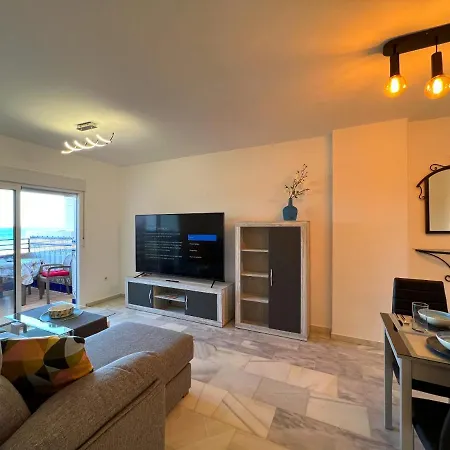 3003 Beachfront Penthouse * San Luis de Sabinillas