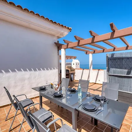 3003 Beachfront Penthouse * San Luis de Sabinillas