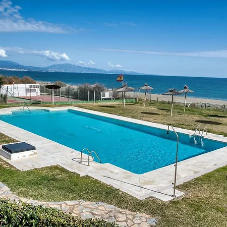 3003 Beachfront Penthouse Apartman